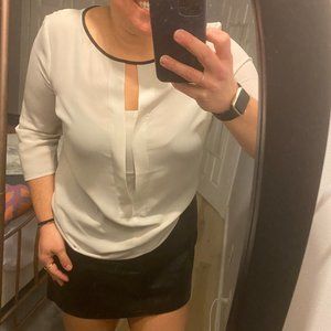 Express V-Slit Front Blouse in Sand w Black Piping